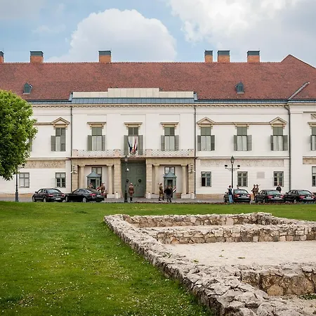 Apartment Castle